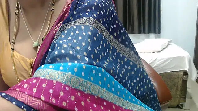 sunitha-3 Live XXX-chat