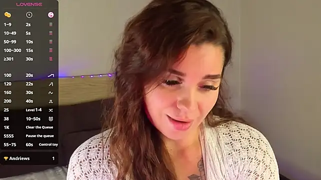 SideEyeQueen live XXX chat