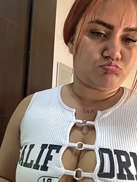 Ava_rosse live XXX chat