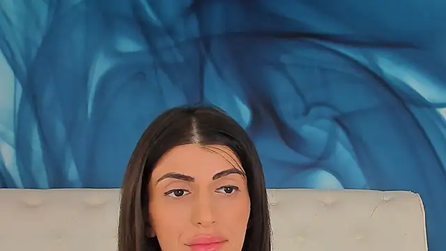 SkinnyDolly – Naživo XXX chat