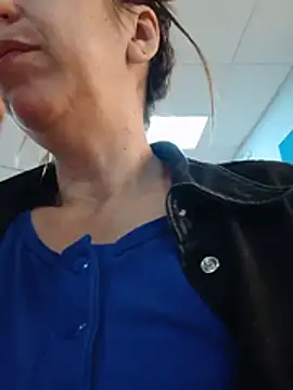 Chat XXX en directo de cari75