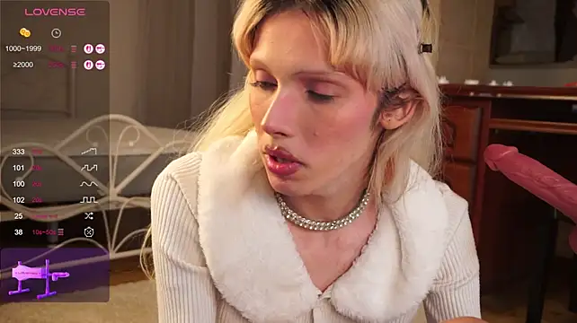 PamelamyDreamysEsmonde live XXX chat