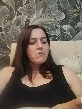 SweetyMommy77's Live XXX Chat