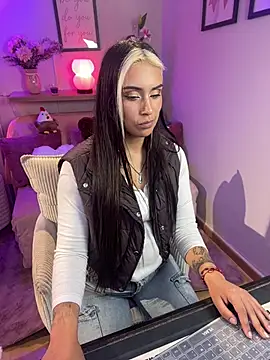 Živý XXX chat la_monitora