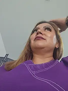 -Zoe-1 live XXX chat