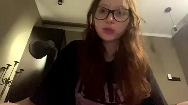 FlaviaDevost - play with hard nipples under my top
