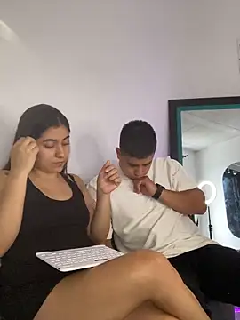 Živý XXX chat miaftmax