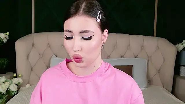 Онлайн чат XXX EmmaLawrens