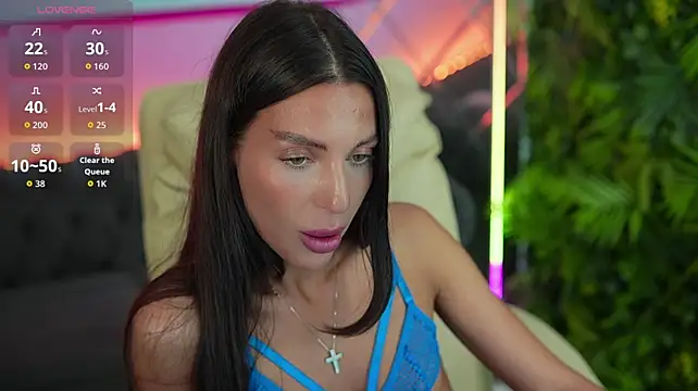 XXX chat uživo modela JasminBee
