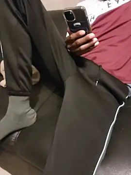 THATHAIRYTALLDUDE's Live XXX Chat