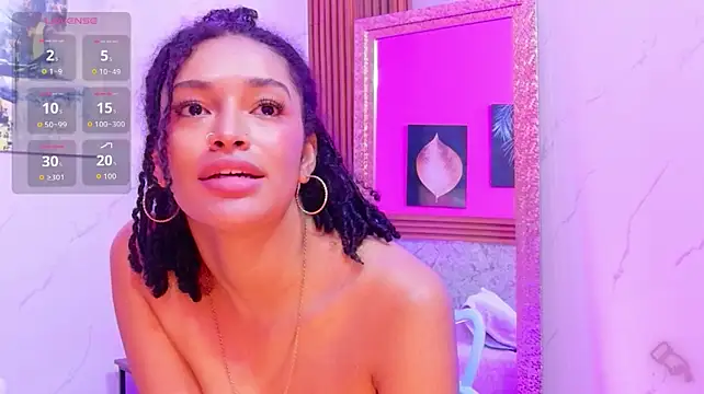snacktimee live XXX chat