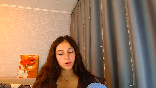KissMeJulia live XXX chat