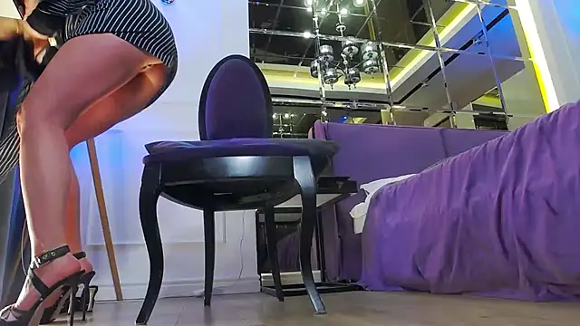 MistressMilana's Live XXX Chat