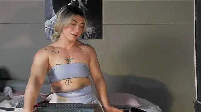 AliceFit_212 - Make my pussy wet 💦💦