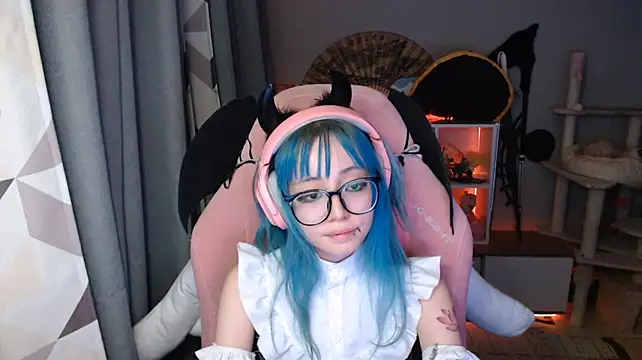 SaxonDibs live XXX chat