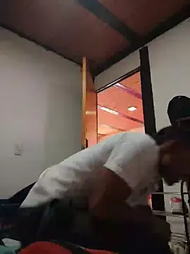 8ythvdbn Live XXX chat