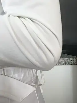 DulceMya live XXX chat