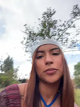 Zoe_addiction - Bouncing naked tits (on street)