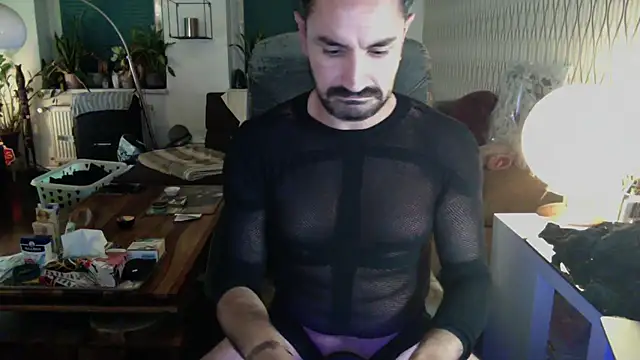 Show de tomz0819 na webcam