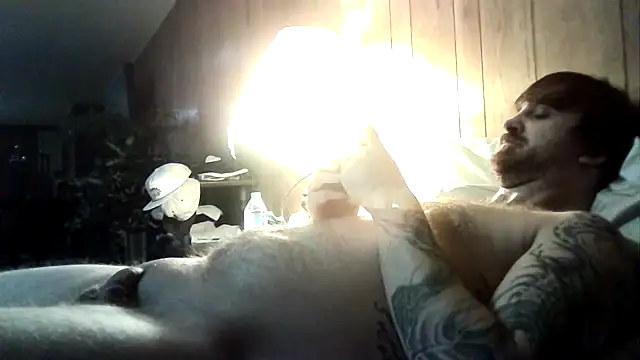 WyattL96's Live XXX Chat