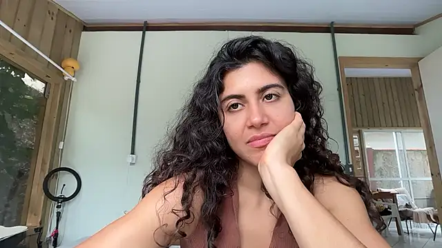 Chat +18 de deusaludovica ao vivo