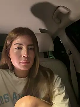 ClaireBree Adlı Modelin Canlı XXX Sohbeti