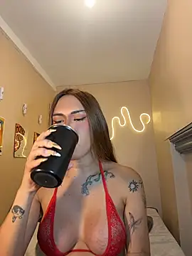empressqueen_zoe Adlı Modelin Canlı XXX Sohbeti