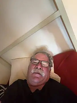 Caesar_Baxter Chat XXX in diretta