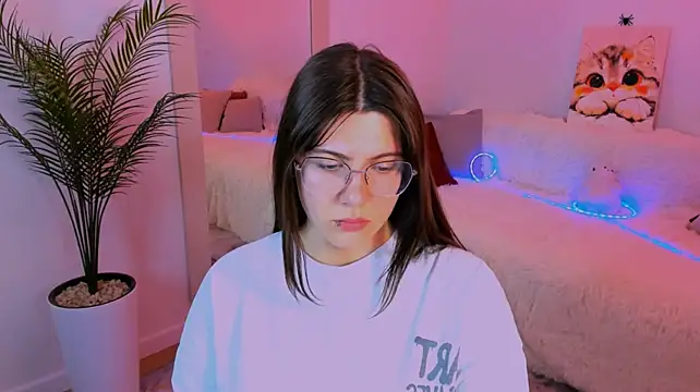 StellaDarks live XXX chat