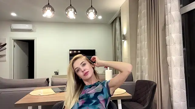 Shy_of_dream live XXX chat