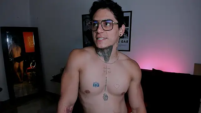 Simon_cortes Live XXX-Chat