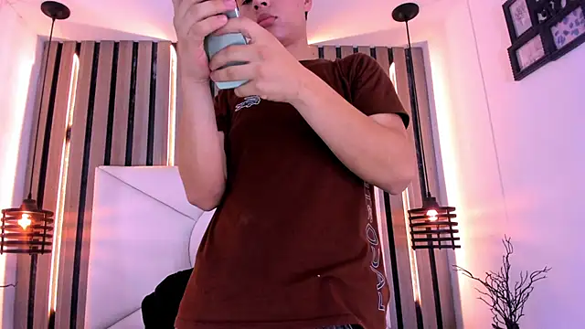 Ethan_Brooks_ 라이브 XXX 채팅