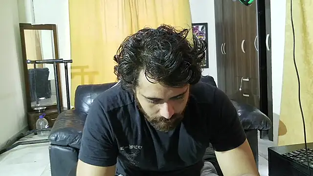 aronmiller404 – Naživo XXX chat