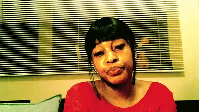 ORUOMA's Live XXX Chat