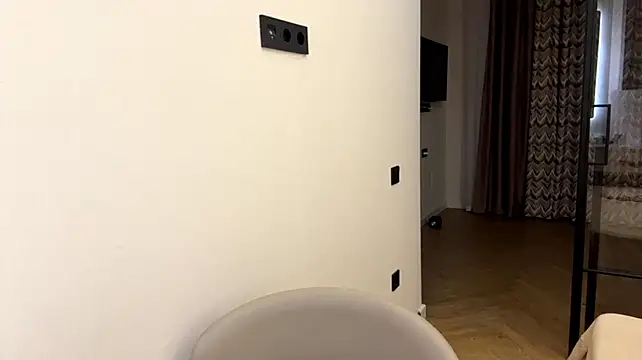 Chat XXX ao vivo de SupremeDividend