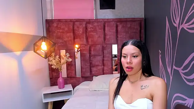 Maya_Fox__ XXX чат на живо