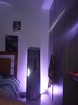XXX chat uživo modela Taylor_DiamondBoy