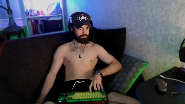 _Serious_Man's Live XXX Chat