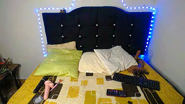 Candy_chloee's Live XXX Chat