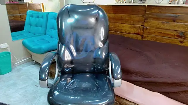 XXX chat uživo modela FelipeFriendly