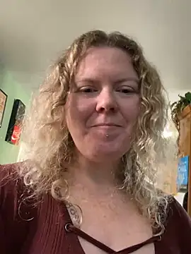 WaterKandy live XXX chat