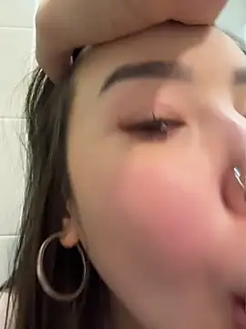 Asian_Asami élő XXX-chatje