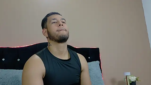 ander_montoyaa's Live XXX Chat
