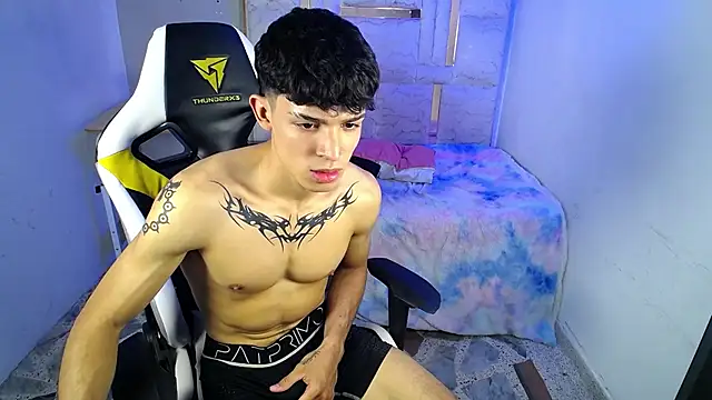 Liom_Gym 라이브 XXX 채팅