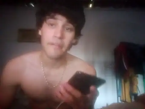 Chatroom XXX en direct de DARECK21