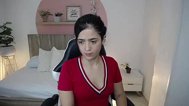 lucia_henao_ 现场XXX聊天