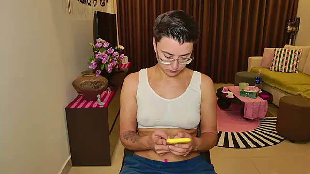 SashaNotFound XXX чат на живо