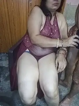 Desi_couple85のライブXXXチャット