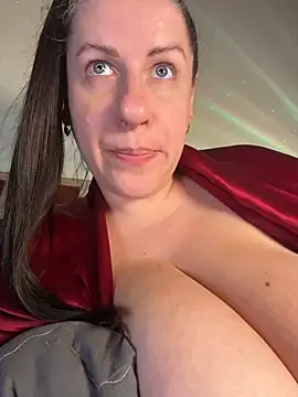 Evelinia's Live XXX Chat