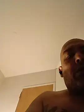 Онлайн чат XXX mikey2840